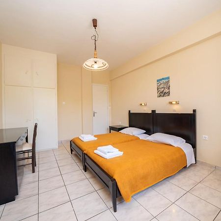 Lorenzo House Apartments Λάσση Εξωτερικό φωτογραφία