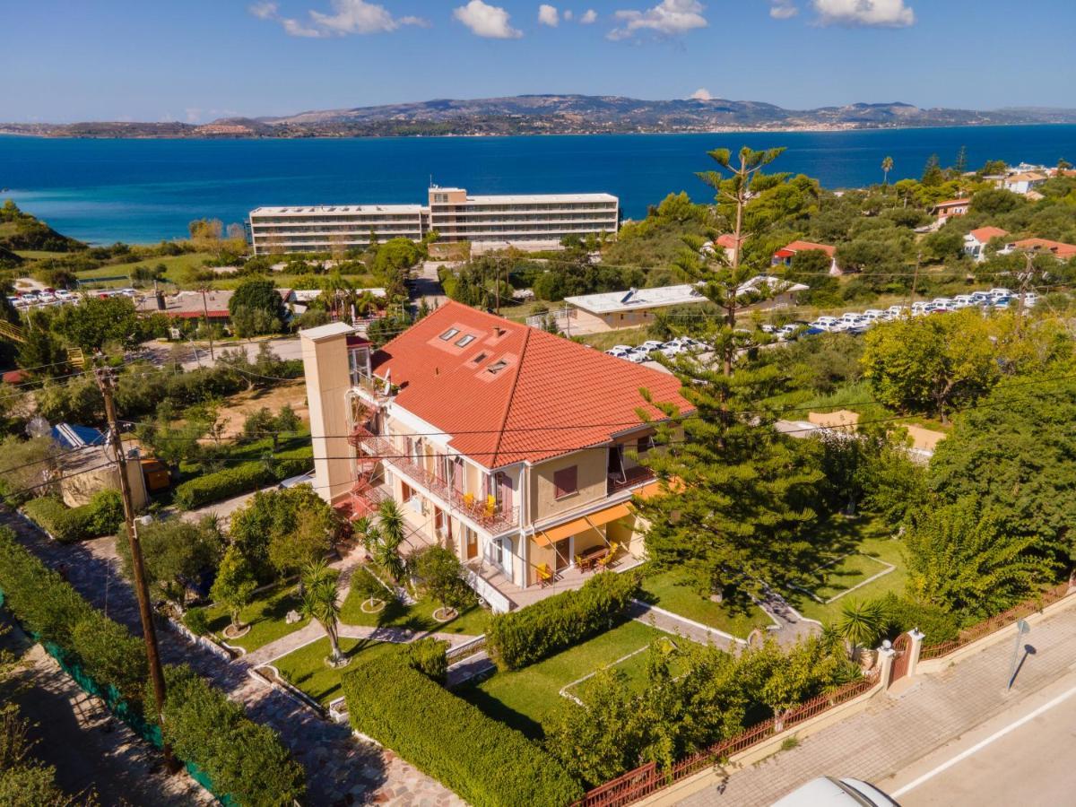 Lorenzo House Apartments Λάσση Εξωτερικό φωτογραφία