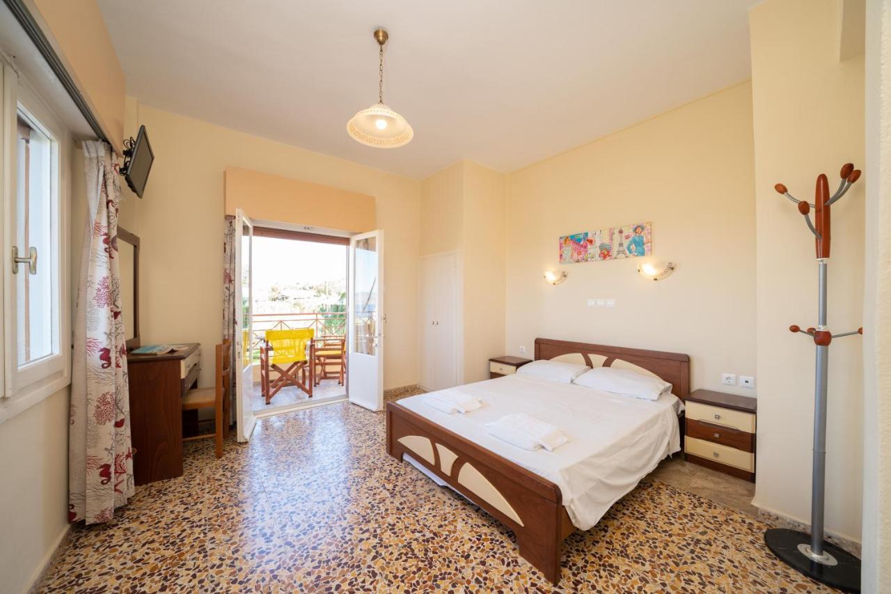 Lorenzo House Apartments Λάσση Εξωτερικό φωτογραφία