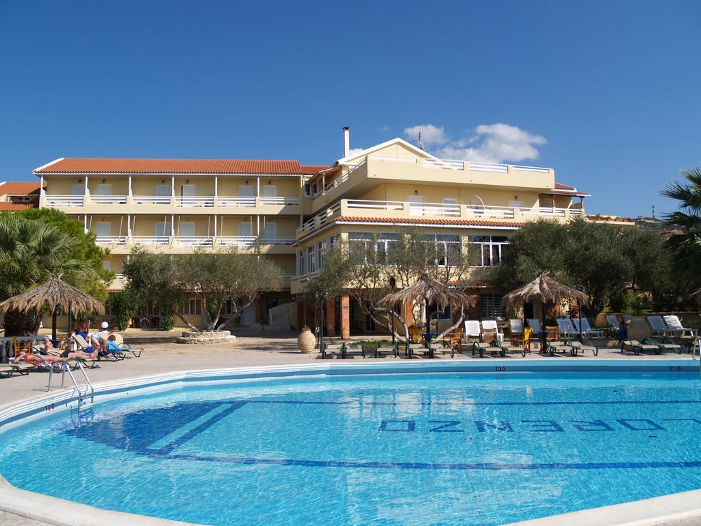 Lorenzo House Apartments Λάσση Εξωτερικό φωτογραφία