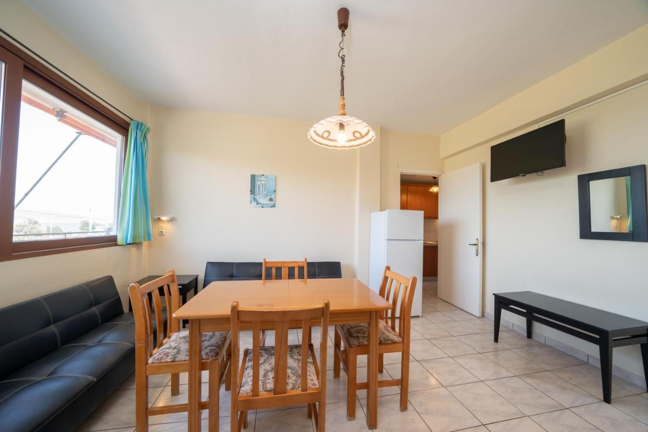 Lorenzo House Apartments Λάσση Εξωτερικό φωτογραφία
