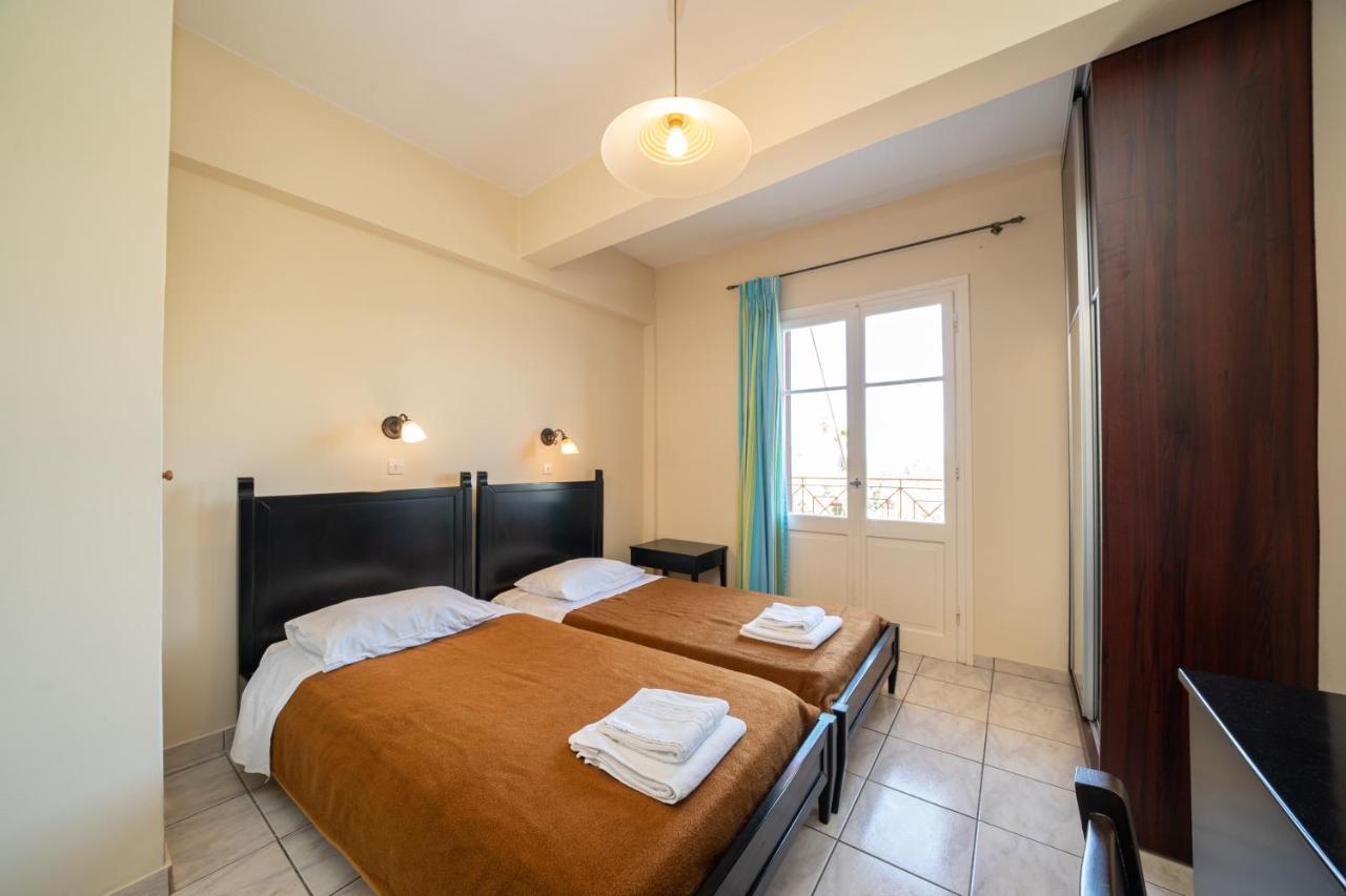 Lorenzo House Apartments Λάσση Εξωτερικό φωτογραφία