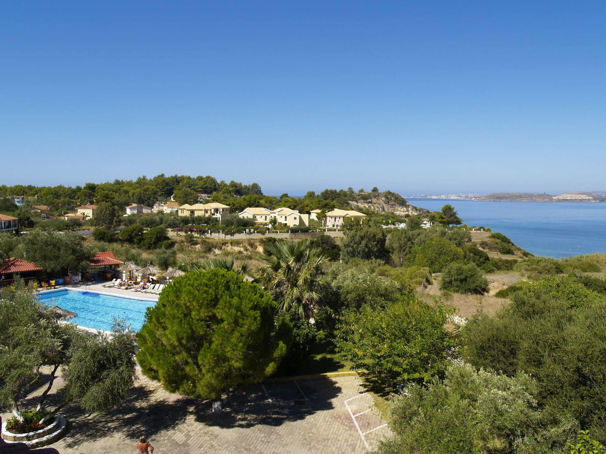 Lorenzo House Apartments Λάσση Εξωτερικό φωτογραφία